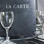 Le Midi Hotel Montaigu-de-Quercy