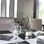 Le Midi 2* Montaigu-de-Quercy
