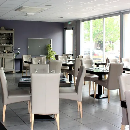 Le Midi Hotell