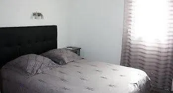 Hotell Le Midi Montaigu-de-Quercy